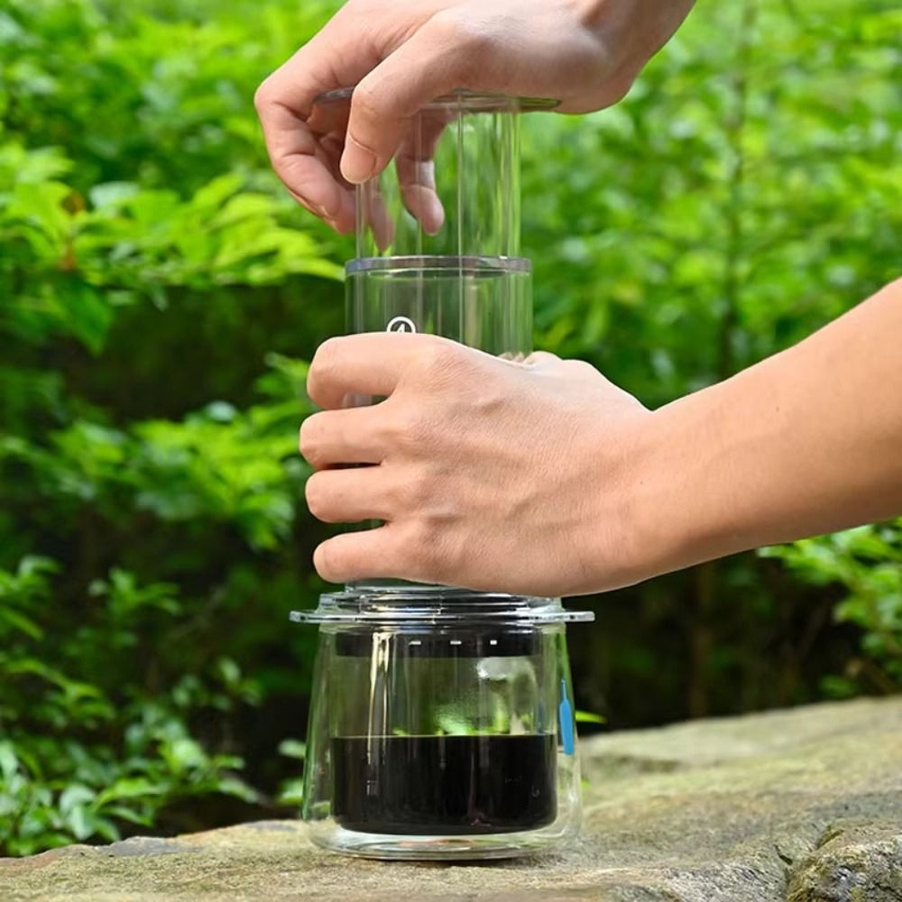 إبريق قهوة محمول على الطراز ال - مراجعة Coffee Equipment For Camping وسعره